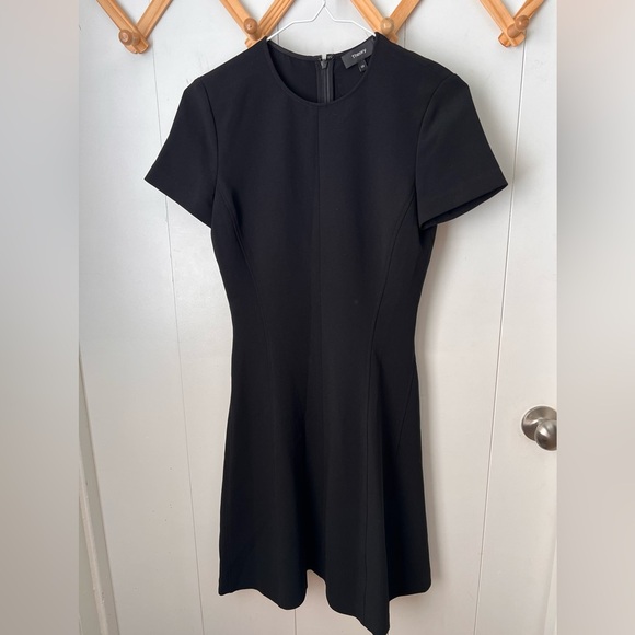 Theory Modern Seamed Shift Admiral Crepe Dress - Picture 6 of 9